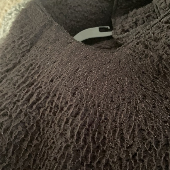 🖤Gently used super soft Sherpa hooded vest! - Picture 4 of 4